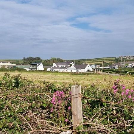 Llanrhyddlad The Lobster Pot Cottage Church Bay מראה חיצוני תמונה